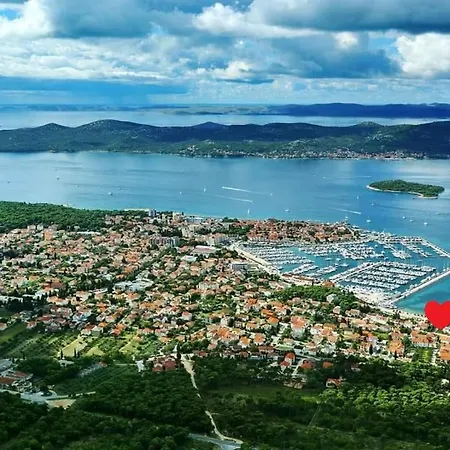 Roza Biograd Oneroom - Premium Location Apartmán *